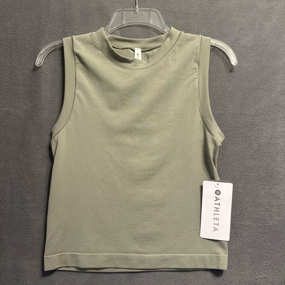 Athleta Tops - NWT Athleta Renew Seamless Muscle Tank Womens Size Medium Sage Green